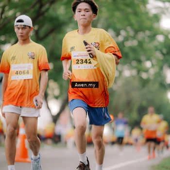 Runner Photo 2536872