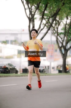 Runner Photo 2536931