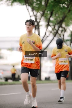 Runner Photo 2536978