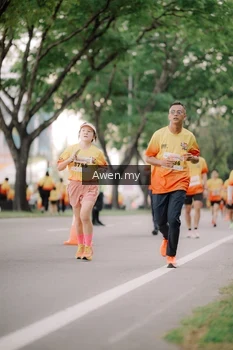 Runner Photo 2537086