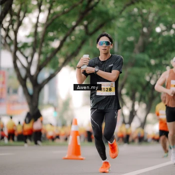 Runner Photo 2537185