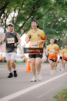 Runner Photo 2537924