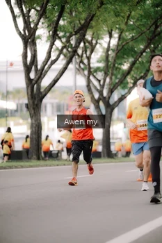 Runner Photo 2538106
