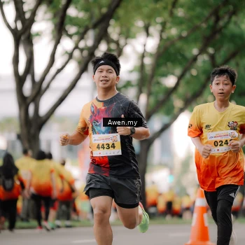 Runner Photo 2538263
