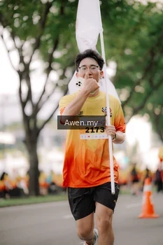 Runner Photo 2538333