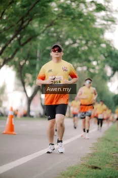 Runner Photo 2538428