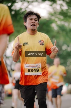 Runner Photo 2538598