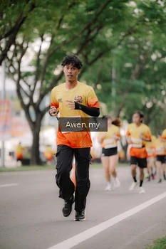 Runner Photo 2538679
