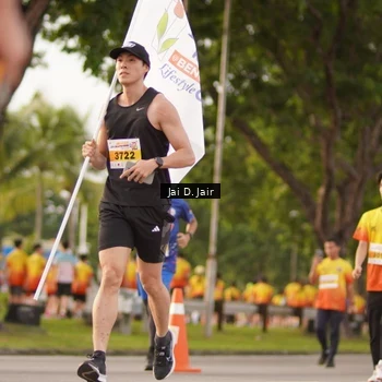 Runner Photo 2538880