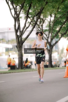 Runner Photo 2539788