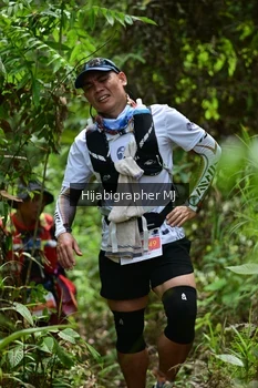 Runner Photo 25400