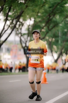 Runner Photo 2540385