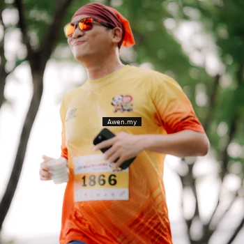 Runner Photo 2540699