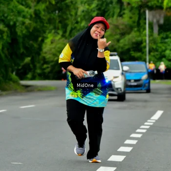 Runner Photo 2541086