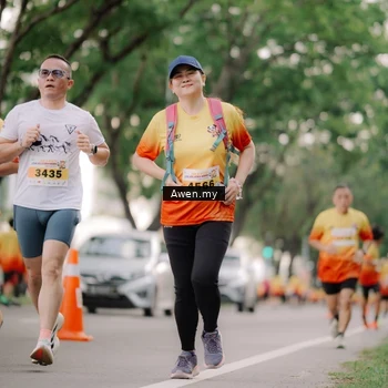 Runner Photo 2541413