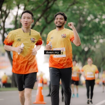 Runner Photo 2541430