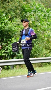 Runner Photo 2544097