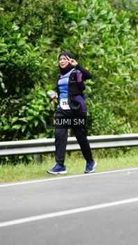 Runner Photo 2546273