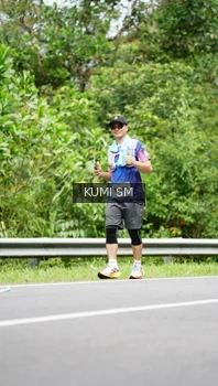 Runner Photo 2546542