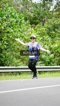 Runner Photo 2546573