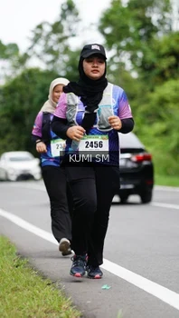 Runner Photo 2547914