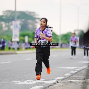 Runner Photo 2552836
