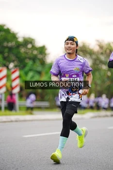 Runner Photo 2553596