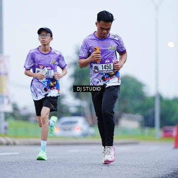 Runner Photo 2554571
