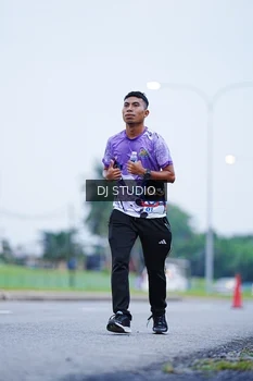Runner Photo 2554607