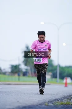 Runner Photo 2554664