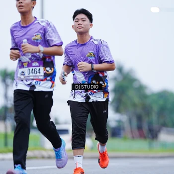 Runner Photo 2554938