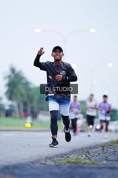 Runner Photo 2555601