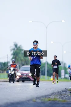 Runner Photo 2555850