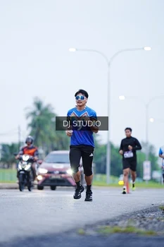 Runner Photo 2555858