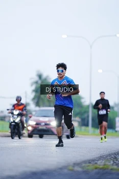 Runner Photo 2555895