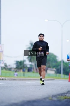 Runner Photo 2555952