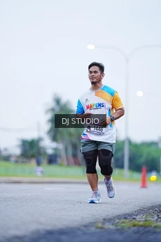 Runner Photo 2556015