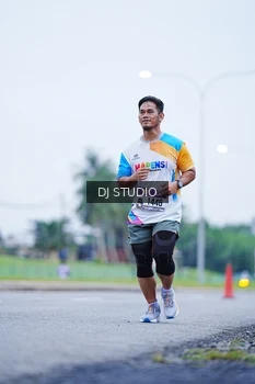 Runner Photo 2556025