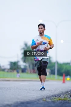 Runner Photo 2556037