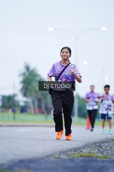 Runner Photo 2556107