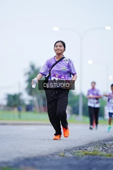 Runner Photo 2556140