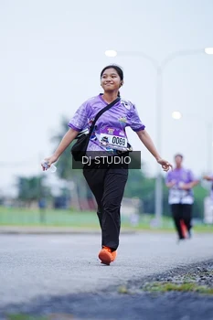 Runner Photo 2556156