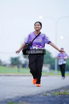 Runner Photo 2556170