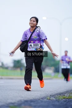 Runner Photo 2556193