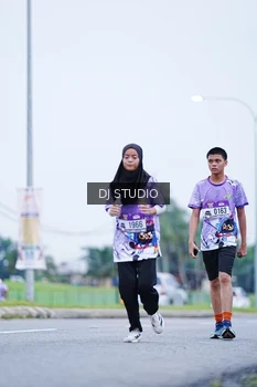Runner Photo 2556361