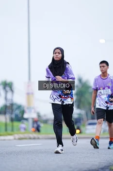 Runner Photo 2556388