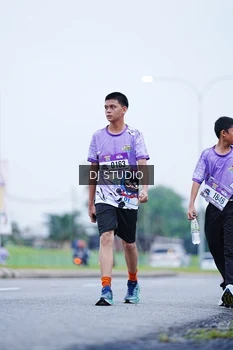 Runner Photo 2556418
