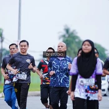 Runner Photo 2556664