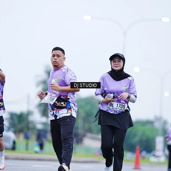 Runner Photo 2556765