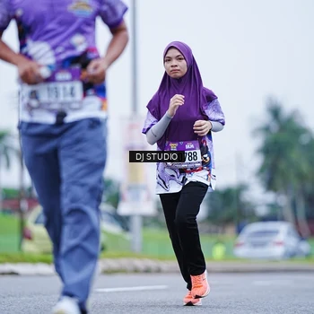 Runner Photo 2557024